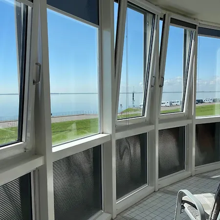 Gemuetliche Mit Wintergarten & Meerblick Am Suedstrand 123 * Wilhelmshaven